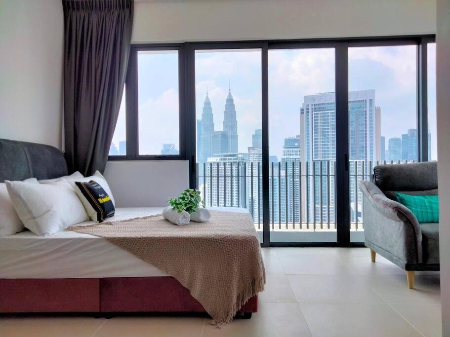 Colony Residence Klcc By Homebrickz Kuala Lumpur Exterior foto